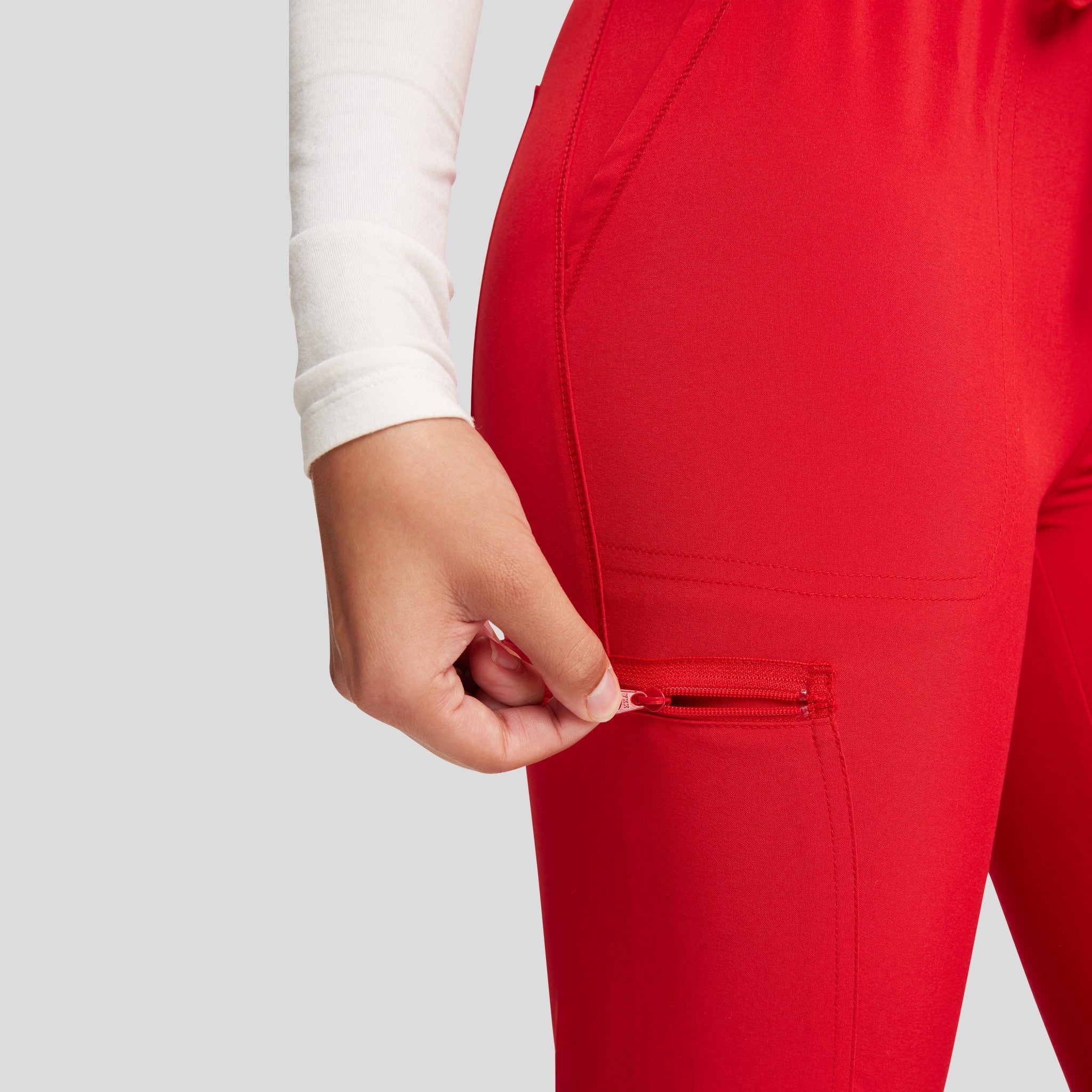 CKA_184_Red_Detail2