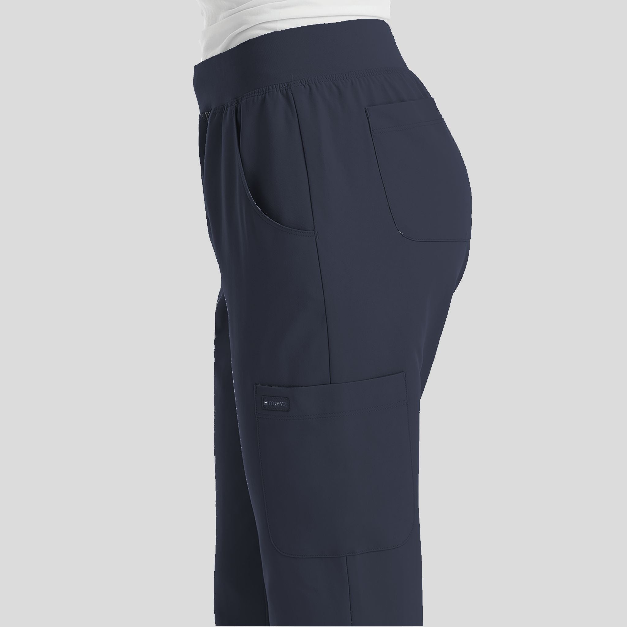 Maevn_Momentum_5092_navy_detail