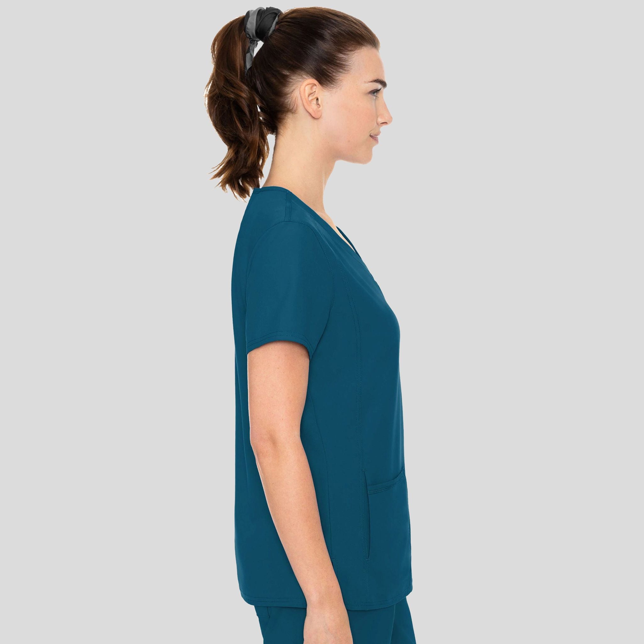 MedCouture_Insight_MC2468_CARIBBEAN_RIGHT